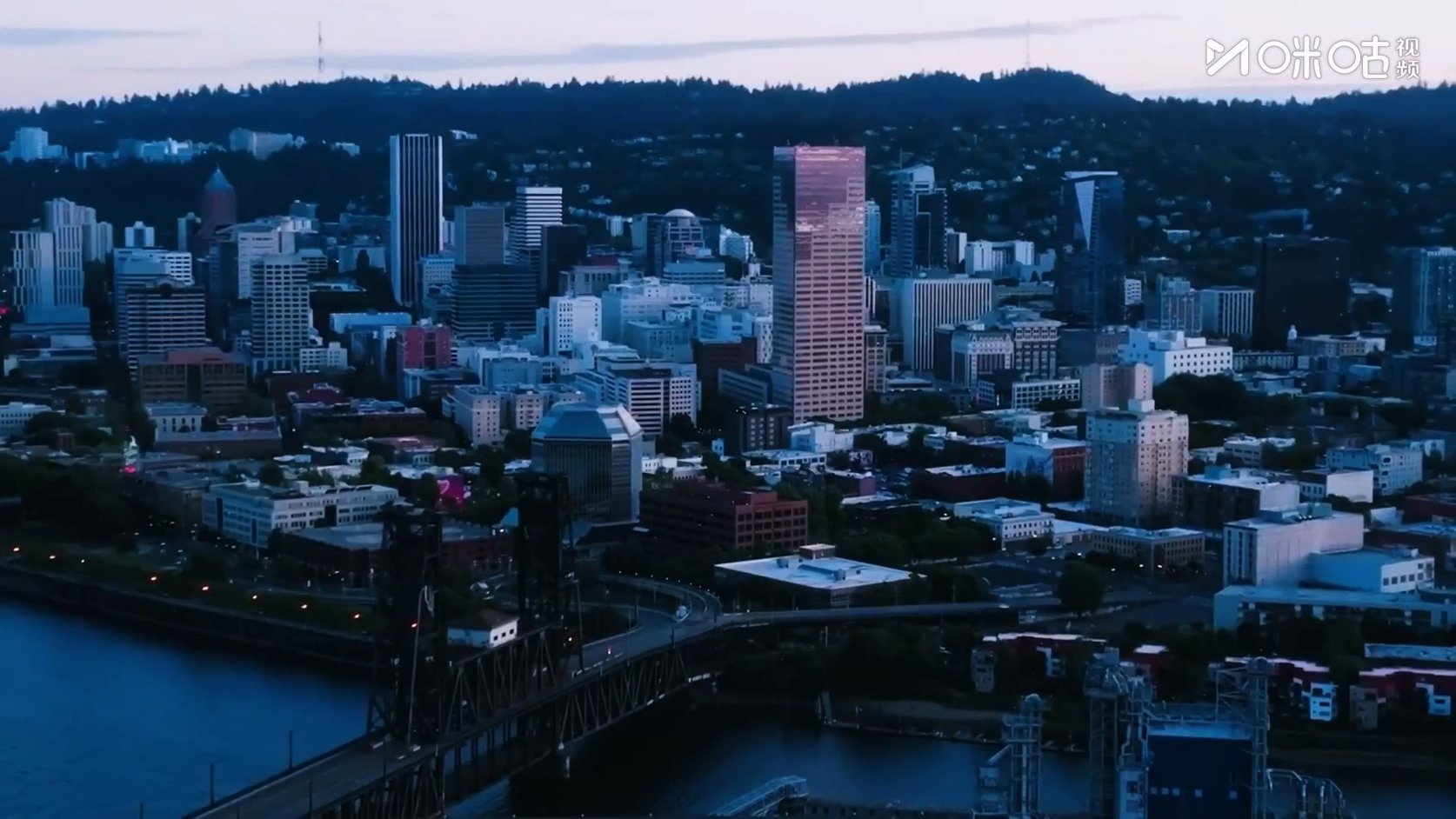 【90分钟足球网 www.90oo.com】2025-11-12 NBA 勇士vs雷霆 1080 migu hdtv.ts_2025111.jpg