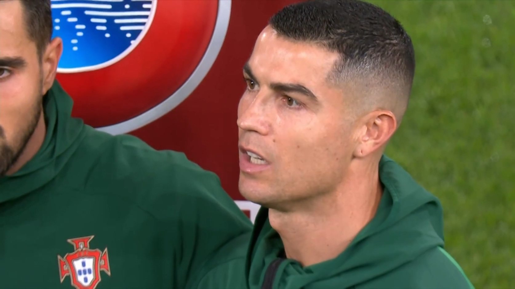 【90分钟足球网www.90oo.com】2025-11-14 世预赛欧洲区 爱尔兰vs葡萄牙 1080 hdtv 独.jpg