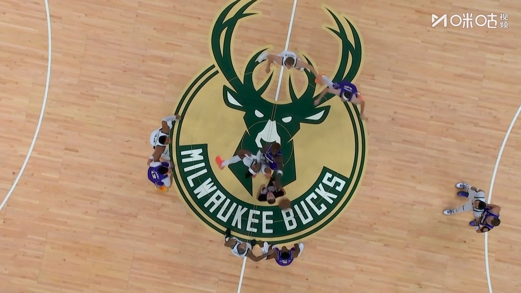 【90分钟足球网 www.90oo.com】2025-11-16 NBA 湖人vs雄鹿 1080 migu hdtv.ts_2025111.jpg