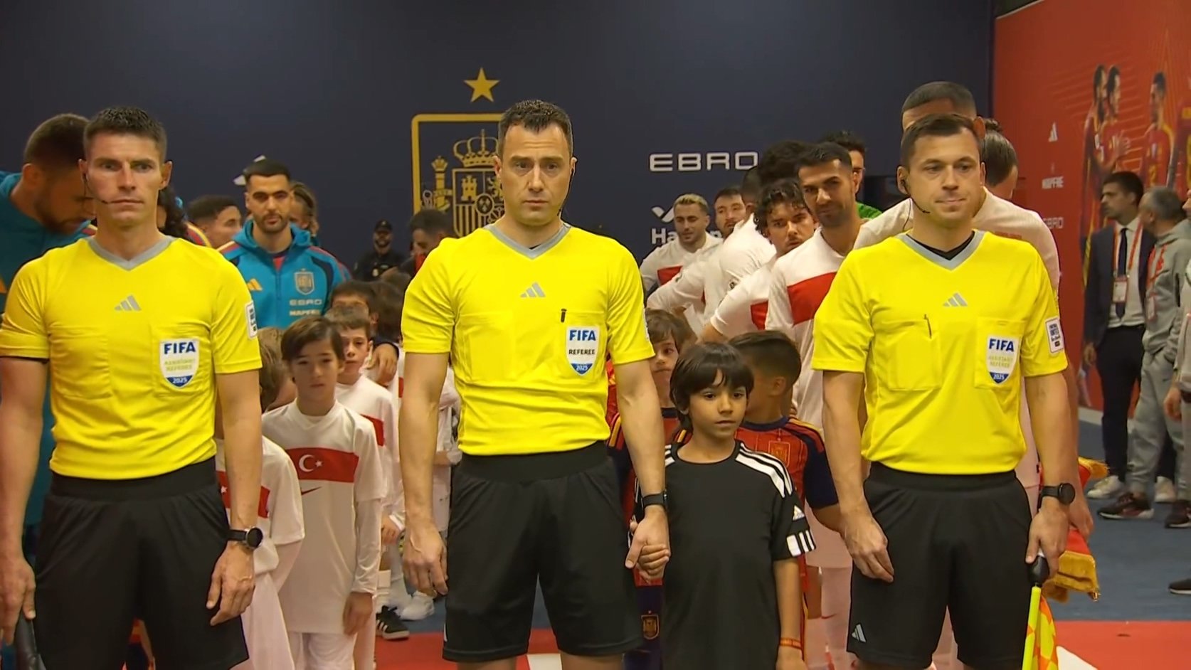 【90分钟足球网www.90oo.com】2025-11-19 世预赛欧洲区 西班牙vs土耳其 1080 hdtv 独.jpg