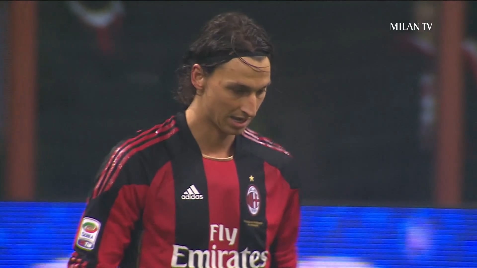 2010-11 Serie A MD13 AC Milan 1-0 Fiorentina (20.11.2010) 1080p50fps ITA.ts_2025.jpg