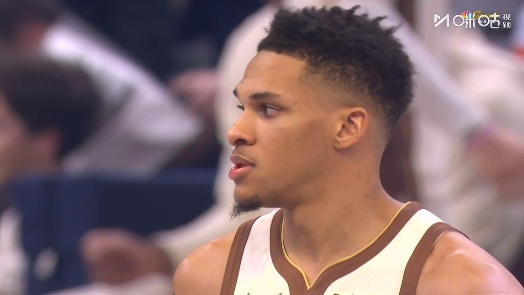 【90分钟足球网 www.90oo.com】2026-01-18 NBA 黄蜂VS勇士 1080 migu hdtv.ts_2026011.jpg