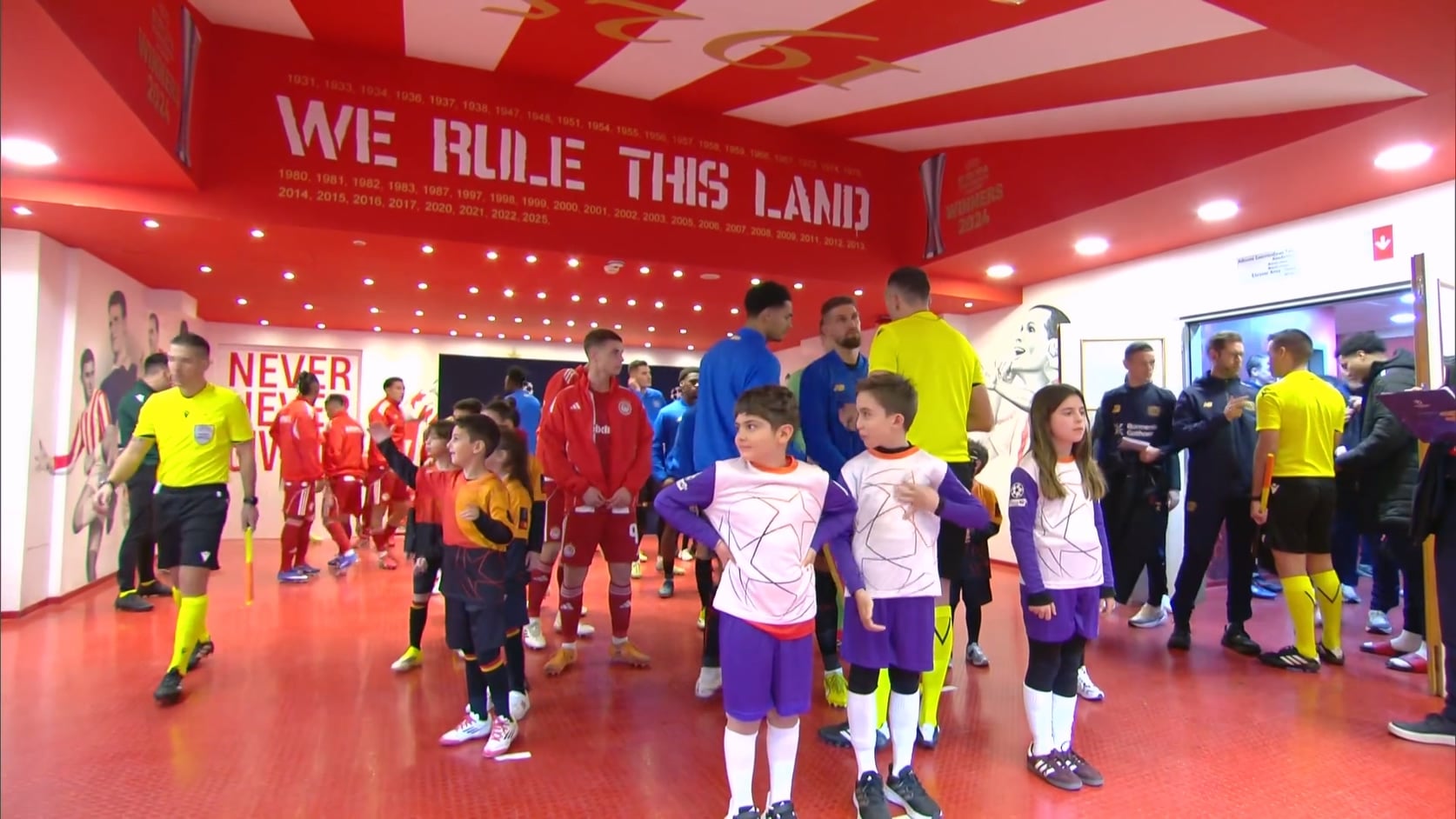 【90分钟足球网 www.90oo.com】2026-02-19 欧冠淘汰赛附加赛首回合 奥林匹亚科斯VS勒.jpg