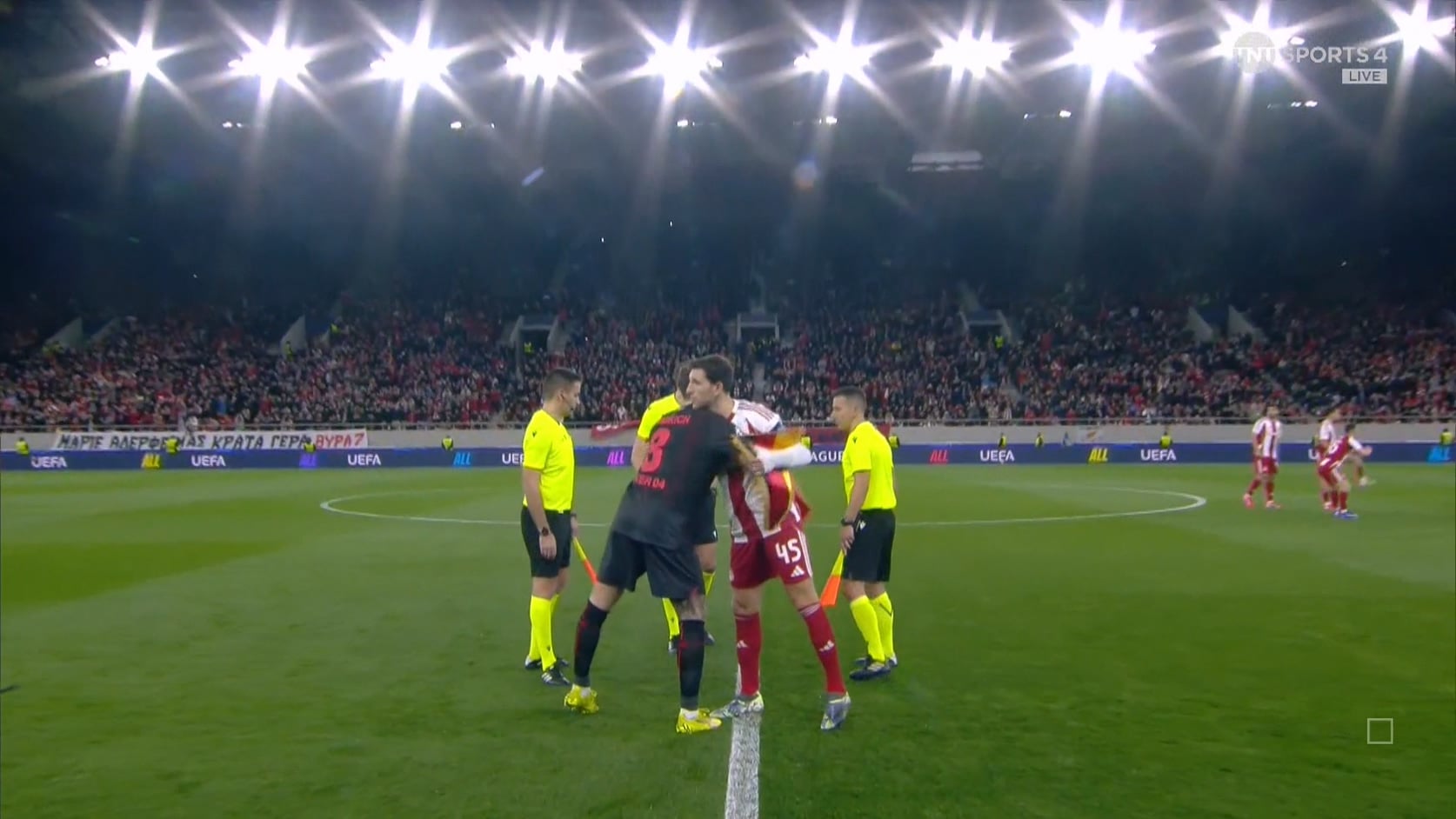 【90分钟足球网 www.90oo.com】2026-02-19 欧冠淘汰赛首回合 奥林匹亚科斯VS勒沃库森 .jpg