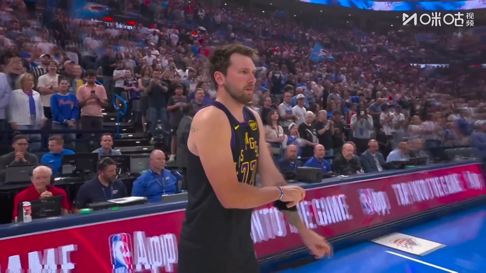 【90分钟足球网 www.90oo.com】2026-04-03 NBA 湖人vs雷霆 1080 migu hdtv.ts_2026040.jpg